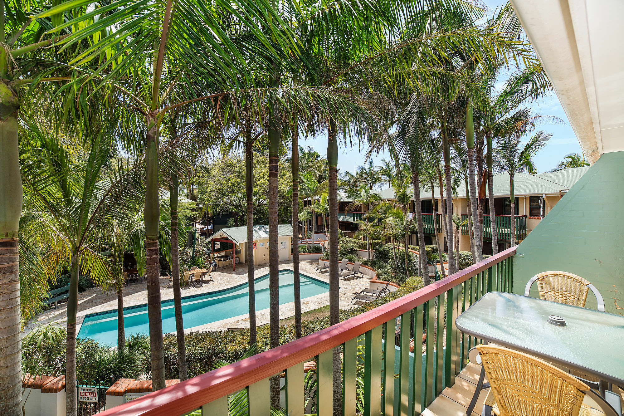 The Crest Byron Bay Aparthotel Εξωτερικό φωτογραφία