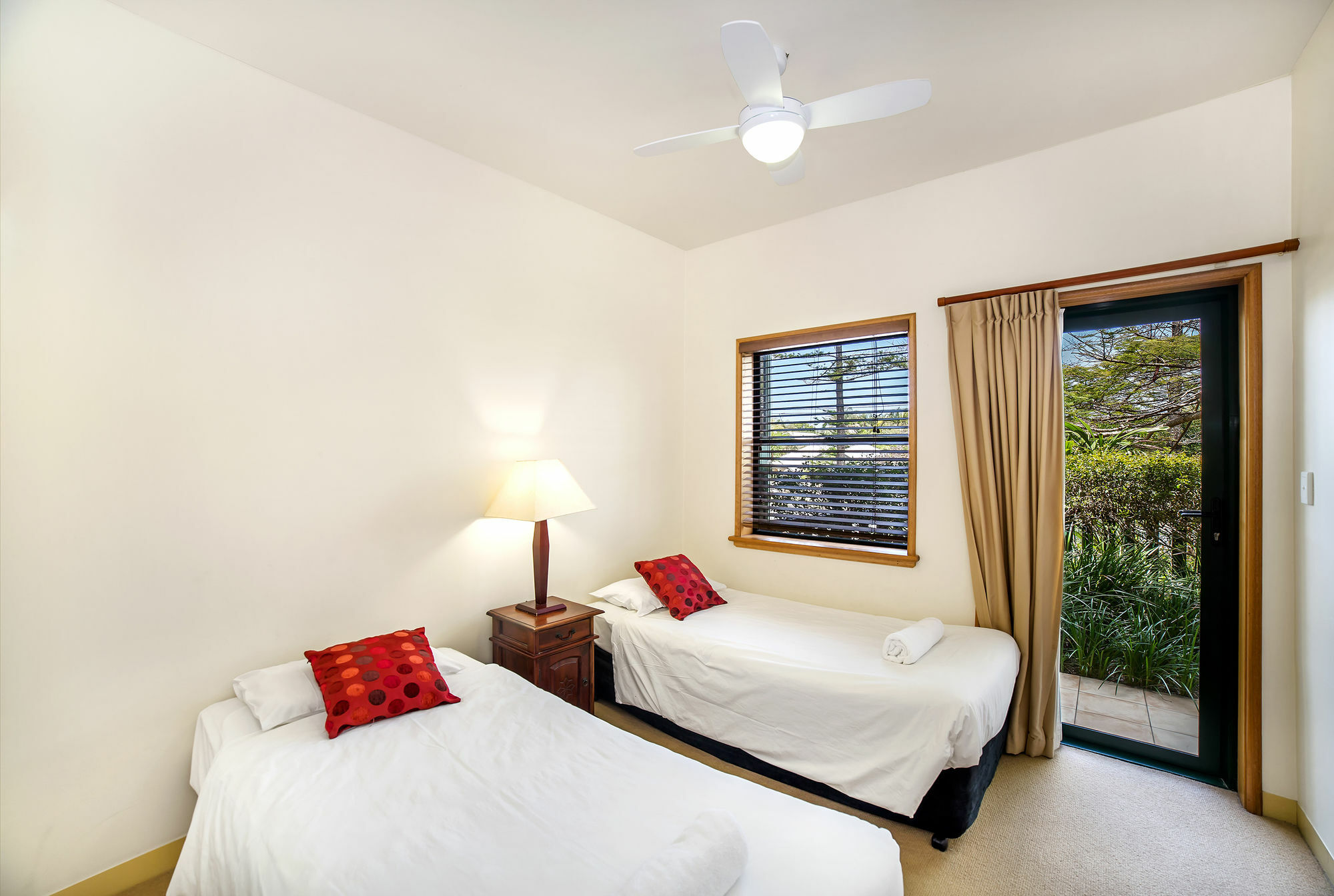The Crest Byron Bay Aparthotel Εξωτερικό φωτογραφία